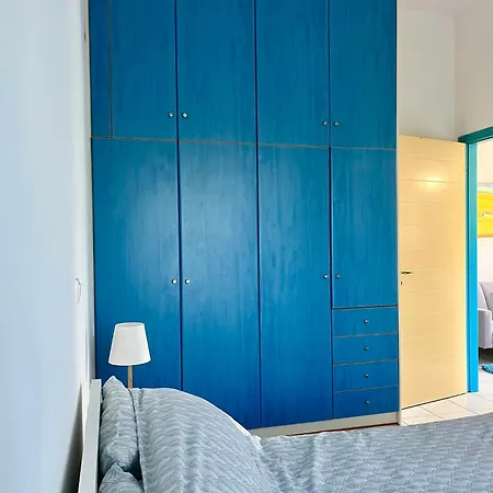 Konnie Seaside House 2 * Diakopto