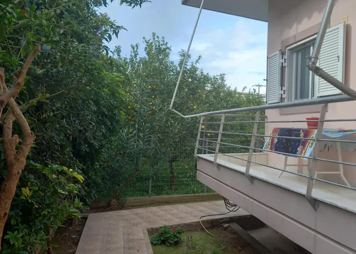 Konnie Seaside House 2 *